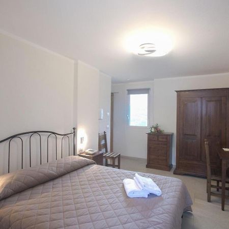 Albergo Miniere Traversella Esterno foto