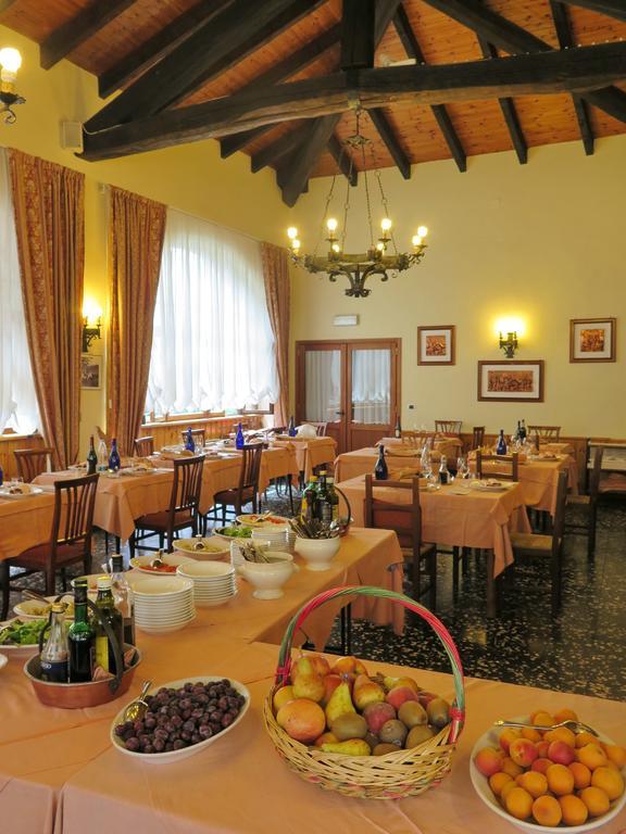 Albergo Miniere Traversella Esterno foto