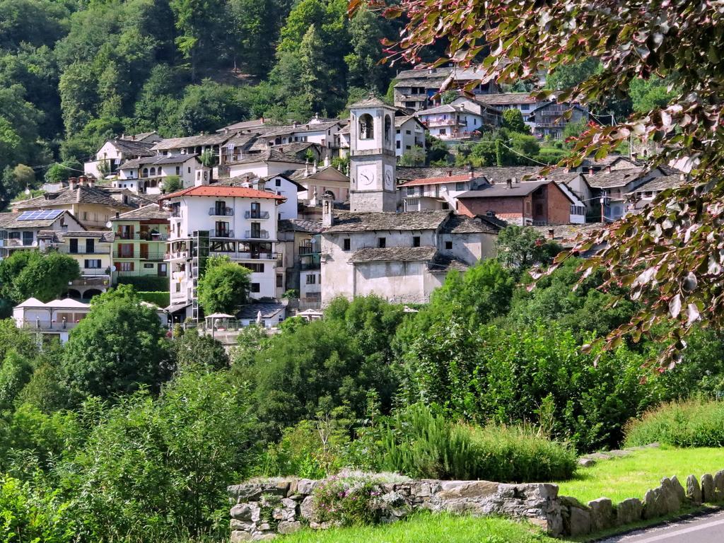 Albergo Miniere Traversella Esterno foto