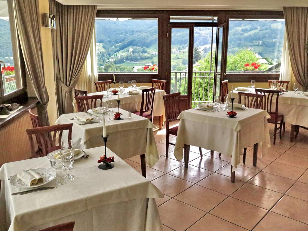 Albergo Miniere Traversella Esterno foto