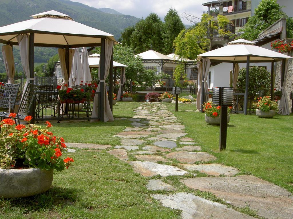 Albergo Miniere Traversella Esterno foto