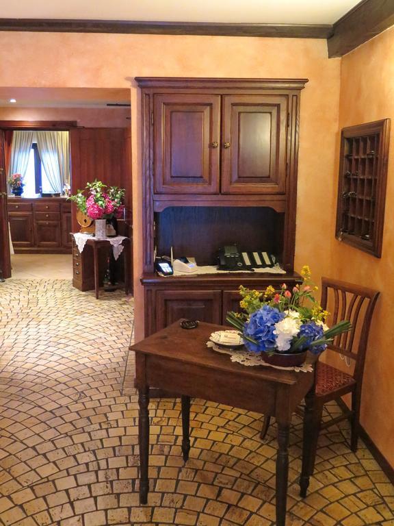 Albergo Miniere Traversella Esterno foto